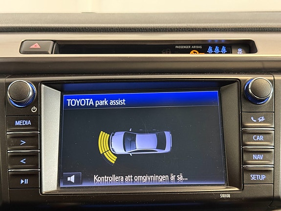Toyota RAV4 11 of 15
