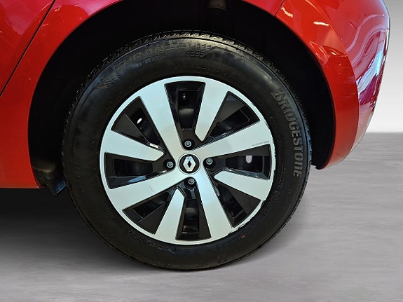 Renault Clio 10 of 10