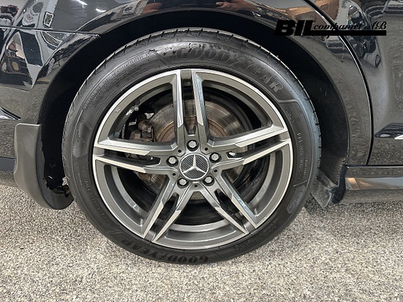 Mercedes-Benz C180 17 of 18