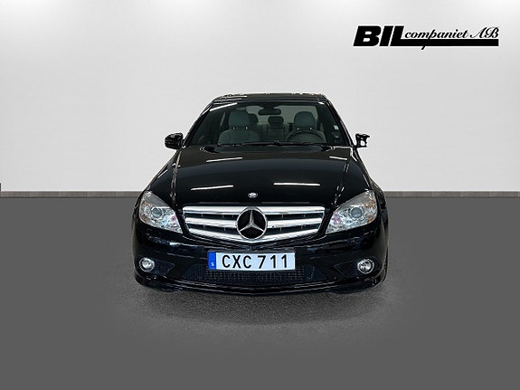 Mercedes-Benz C180 2 of 18