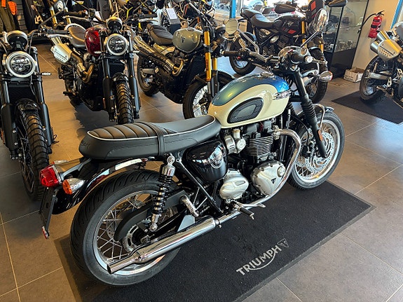 Triumph Triumph Bonneville T120 - Aegean Blue 3 of 3