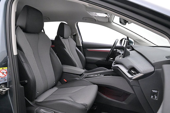 Skoda Enyaq 12 of 27