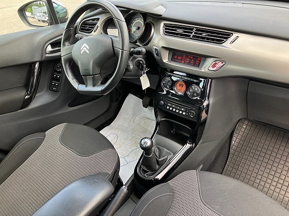 Citroen C3 11 of 16