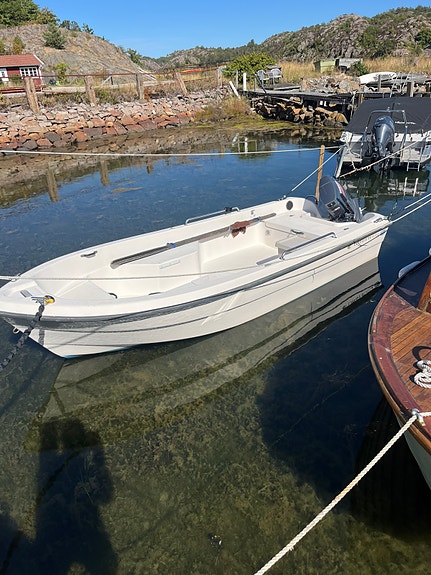Uttern 4912 självläns,Yamaha 30. 4 of 7