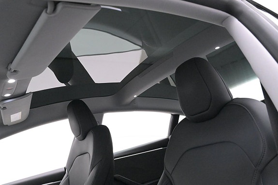 Tesla Model 3 23 of 27