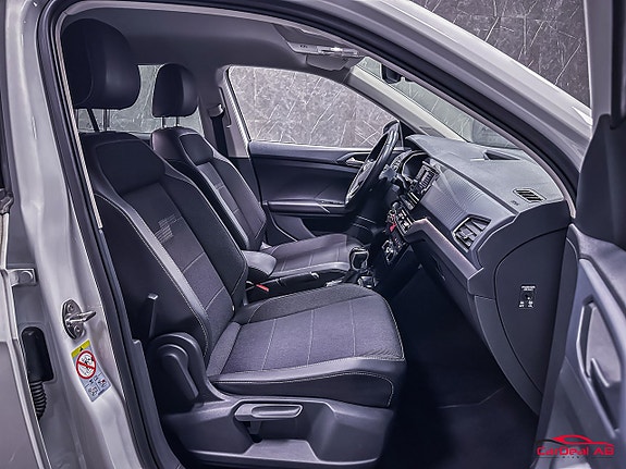 Volkswagen T-Cross 16 of 24