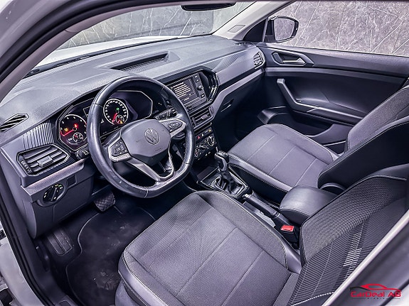 Volkswagen T-Cross 15 of 24