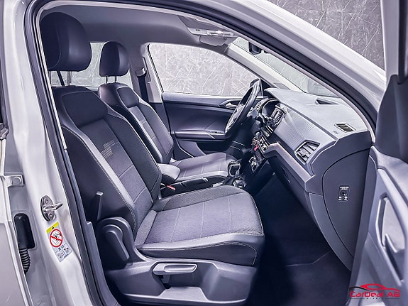 Volkswagen T-Cross 10 of 24