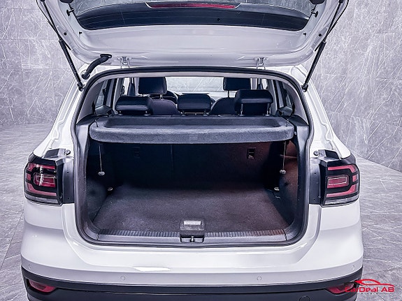 Volkswagen T-Cross 24 of 24