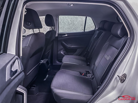 Volkswagen T-Cross 18 of 24