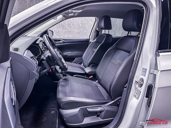 Volkswagen T-Cross 14 of 24