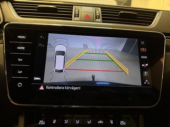 Skoda Superb 22 of 26