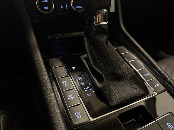 Skoda Superb 15 of 26