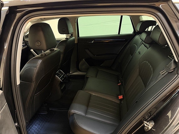 Skoda Superb 7 of 26