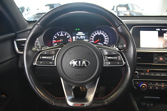 Kia Optima 12 of 23