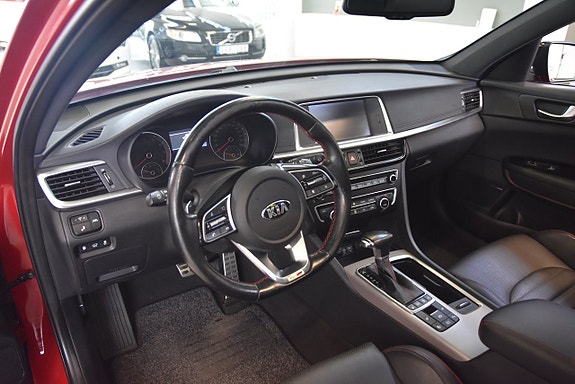 Kia Optima 7 of 23