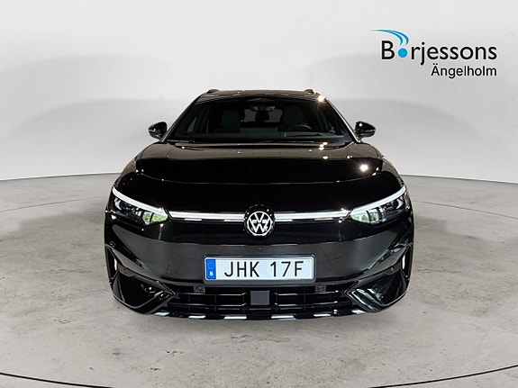 Volkswagen ID.7 5 of 10