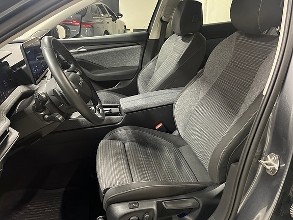 Skoda Superb 21 of 24