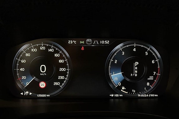 Volvo V90 13 of 26