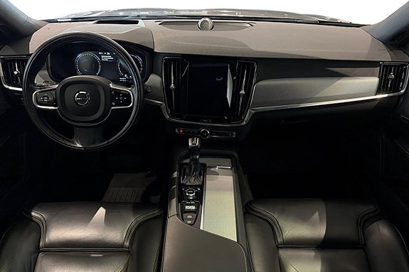 Volvo V90 10 of 26