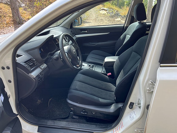 Subaru Outback 6 of 8