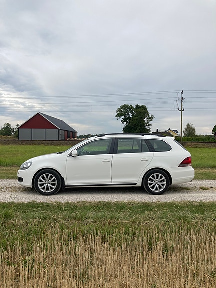 Volkswagen Golf VI 2 of 13