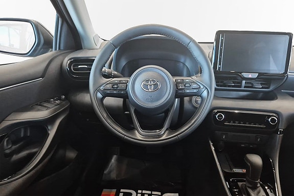 Toyota Yaris 9 of 10