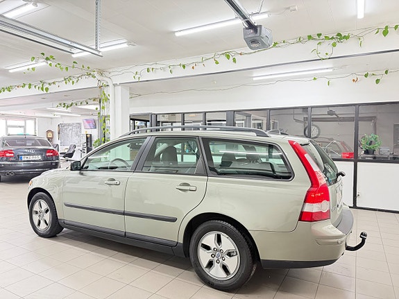 Volvo V50 7 of 30
