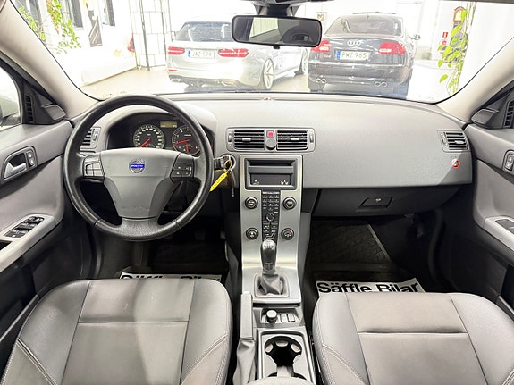 Volvo V50 20 of 30