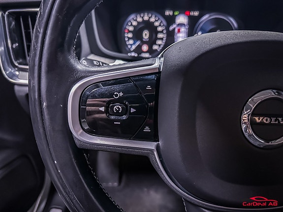 Volvo V60 23 of 29