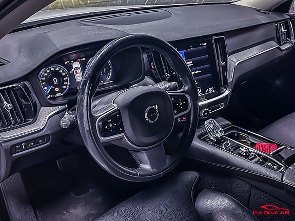 Volvo V60 16 of 29