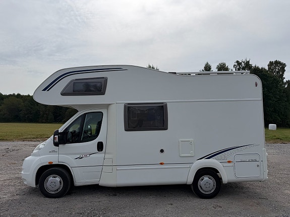 LMC CARAVAN Campervan Fiat 2.3 131hk 2 of 18