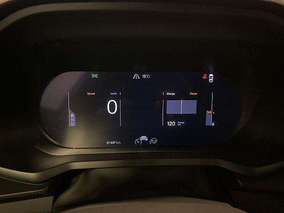 Polestar 2 10 of 14