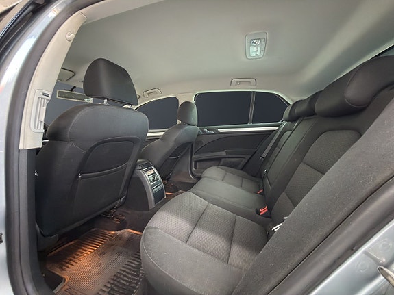 Skoda Superb 10 of 18