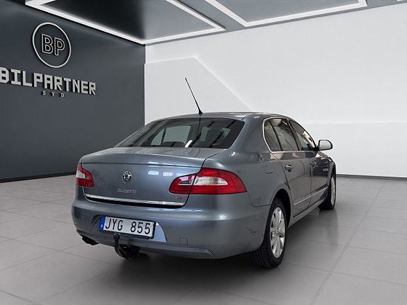 Skoda Superb 8 of 18