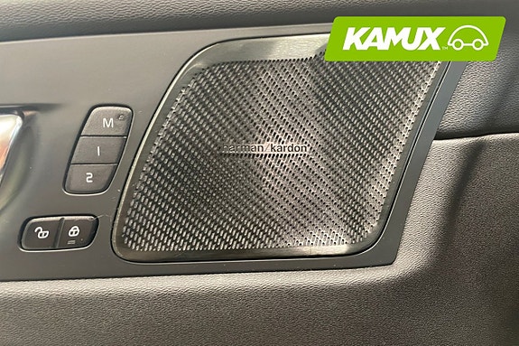 Volvo XC60 20 of 24