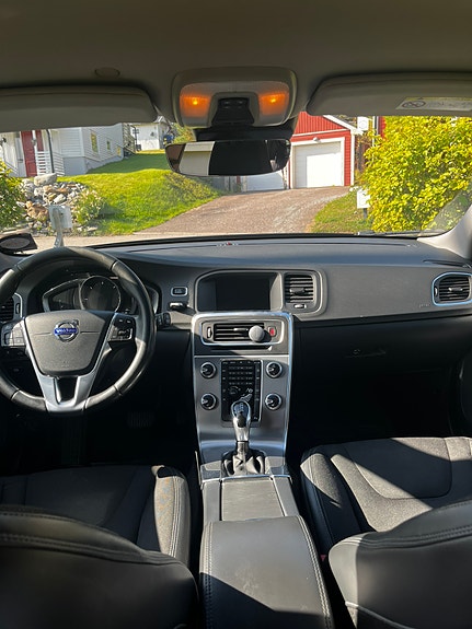 Volvo V60 11 of 11