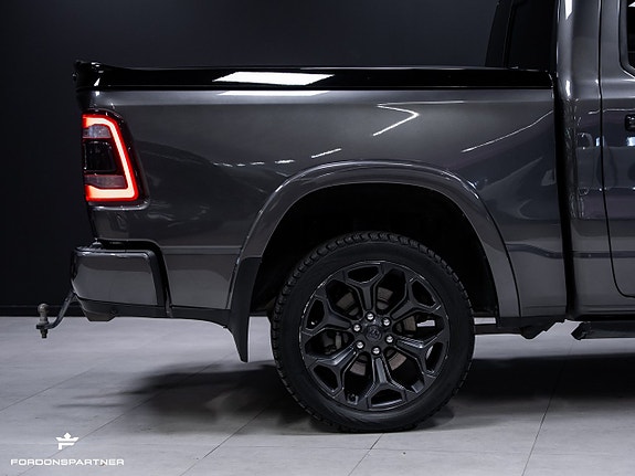 Dodge RAM 1500 14 of 30