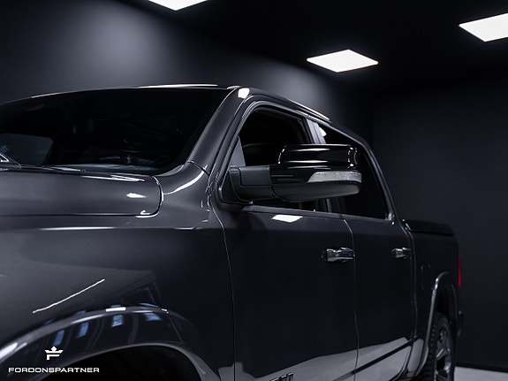 Dodge RAM 1500 3 of 30