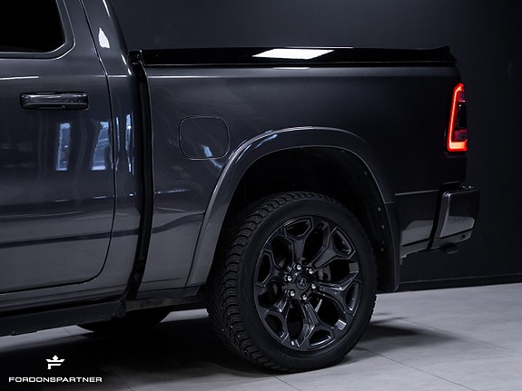 Dodge RAM 1500 7 of 30