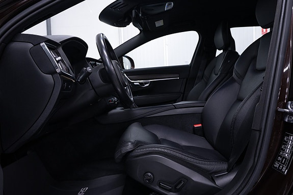 Volvo V90 Cross Country 10 of 22