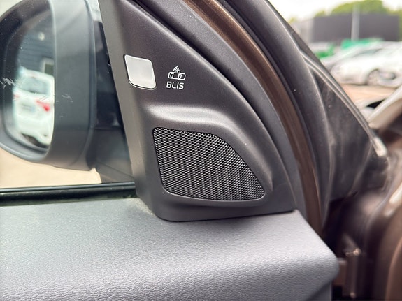 Volvo V70 20 of 20