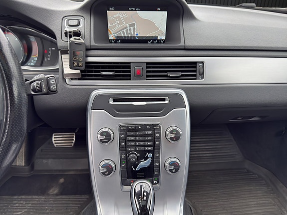 Volvo V70 17 of 20