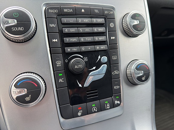 Volvo V70 18 of 20