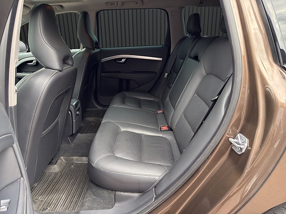 Volvo V70 14 of 20