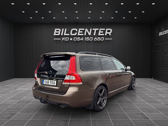 Volvo V70 7 of 20