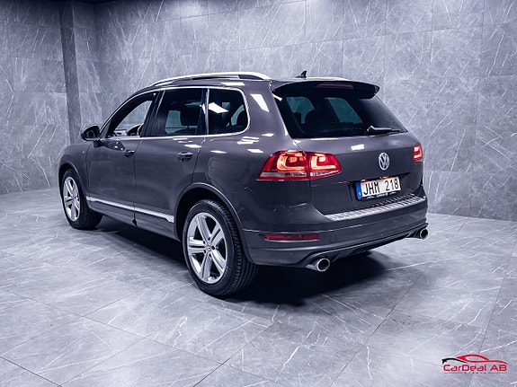Volkswagen Touareg 5 of 30