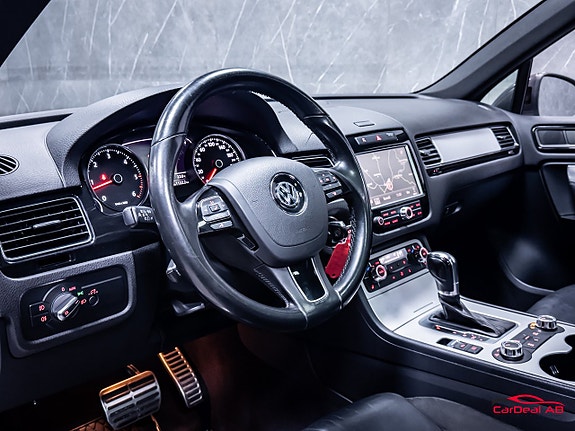 Volkswagen Touareg 12 of 30