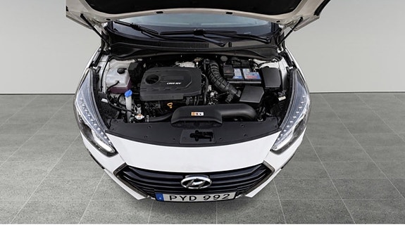 Hyundai i40 11 of 15