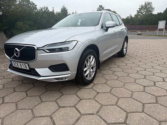 Volvo XC60 2 of 16